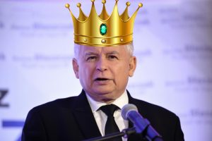 Kaczyński w koronie