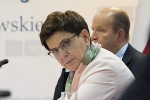 Rząd PiS gorączkowo szuka sojuszników