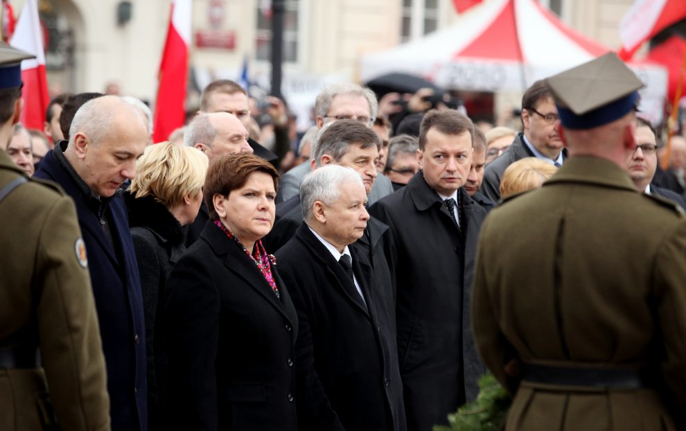 Miesięcznice smoleńskie zachętą dla narodowców