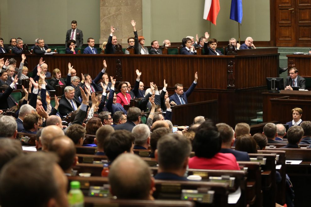 Cenzura nie przejdzie. Kompromitacja posła PiS