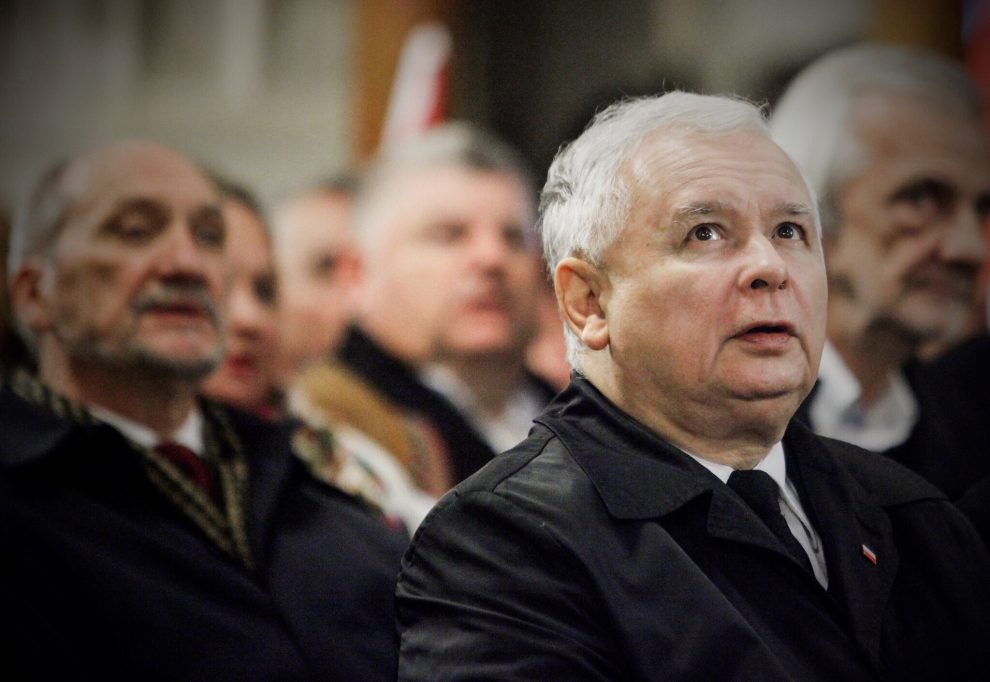 Jarosław Kaczyński ofiarą szaleństwa Macierewicza?