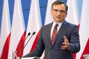 Finansowy przekręt w PCK. W tle radny PiS i afera SKOK