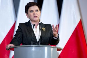 Nieocenzurowana wersja orędzia Beaty Szydło podbija internet [Wideo]