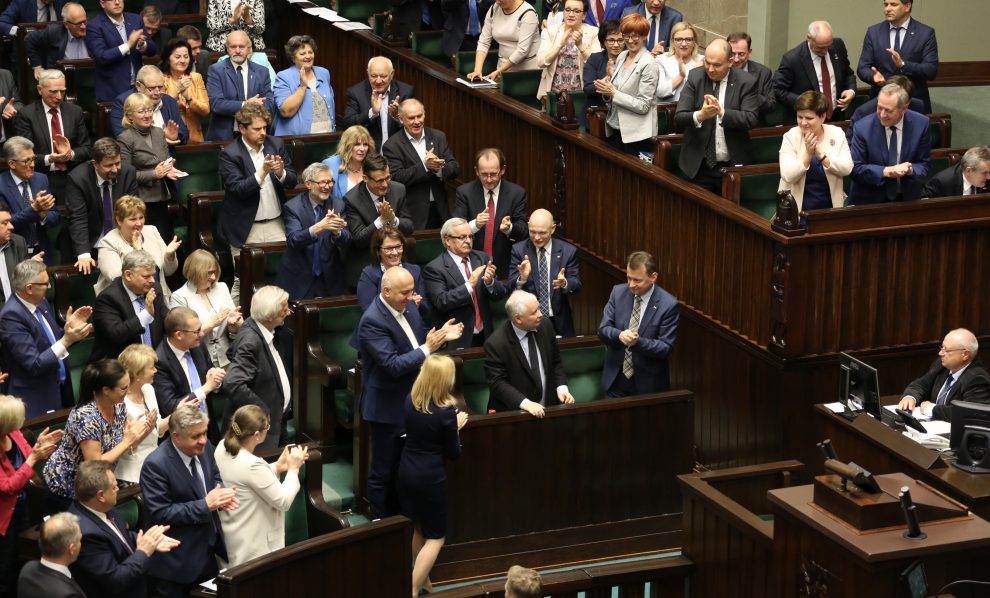 [Z ostatniej chwili] Sejm głosami posłów PiS ostatecznie niszczy Sąd Najwyższy