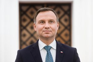 Czy Duda wbije Kaczyńskiemu nóż w plecy? Prezydent może zatopić PiS