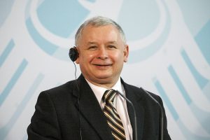 Prezes Kaczyński wstaje z kolan i wsiada na rower, czyli zabawne lekcje z kongresu PiS