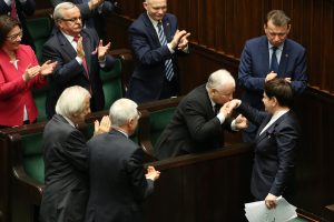 5 powodów, dla których PiS nie odda już władzy