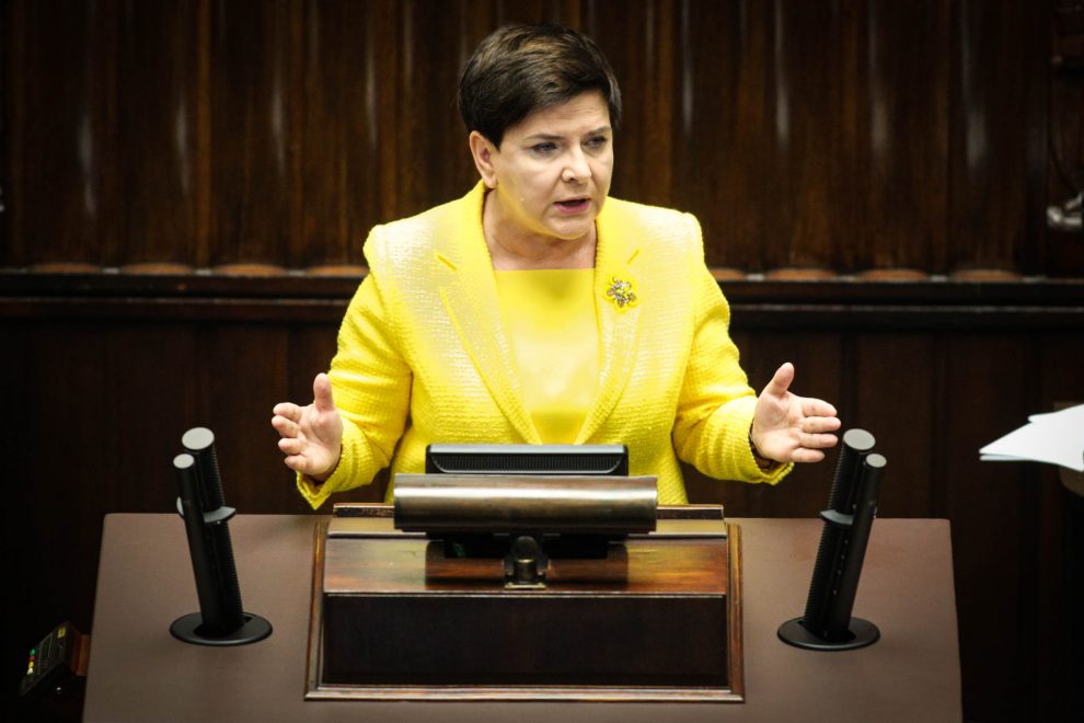 Ostatnie przemówienie Beaty Szydło przejdzie do historii. Ta przeróbka podbija internet