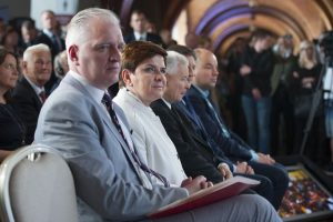 Kaczyński tym razem się przeliczył. Tygodniowy przegląd sondaży