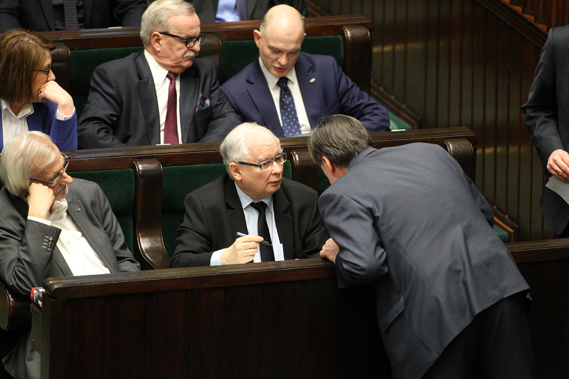 Jarosław Kaczyński ogłasza wielką mobilizację. Prezes boi się, że PiS opanował syndrom partii władzy