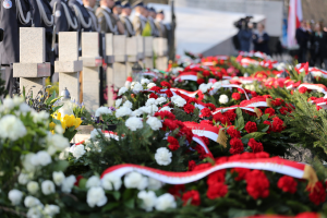 Hańba! Za to, co wydarzyło się wczoraj, PiS powinien zapaść się pod ziemię