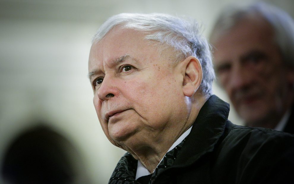 Kaczyński osłabił swoją pozycję, aby ratować wizerunek partii. Odważny ruch prezesa