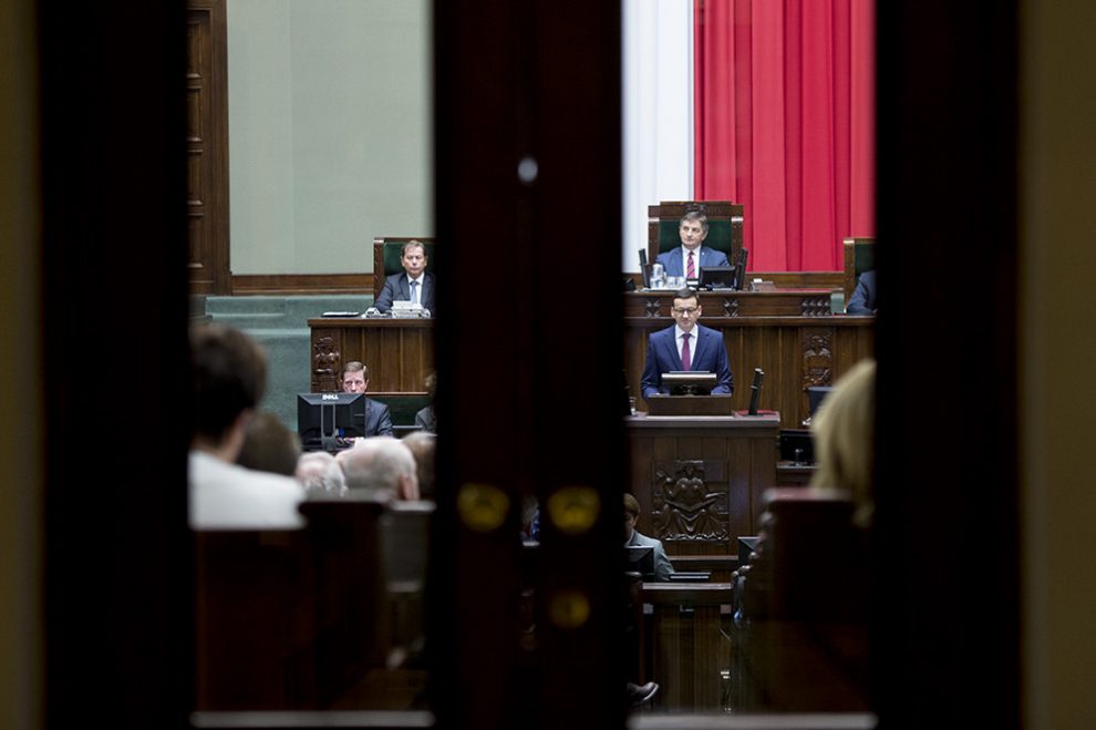 Wyborcy znienawidzą PiS za stosunek do niepełnosprawnych? Tygodniowy przegląd sondaży