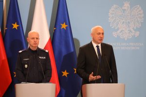 Nie będzie kar za niesłuszne zatrzymania antyfaszystów. Kuriozalne tłumaczenia szefa policji