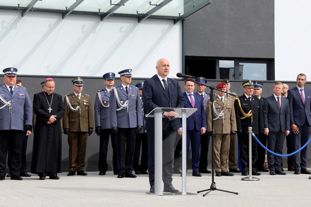 Zamiast dymisji awans. Oburzające plany ministra Brudzińskiego