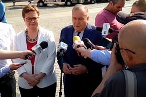 Pokerowa zagrywka Schetyny i Lubnauer. PiS traci szansę na zwycięstwo we Wrocławiu