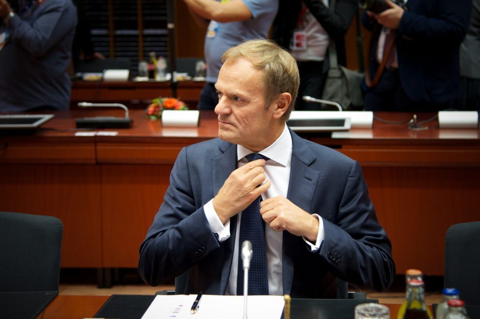 Donald Tusk podpisał umowę, która stanowi szansę dla polskiej gospodarki. PiS ma się od kogo uczyć