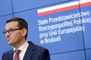 Miażdżący dla PiS audyt w Brukseli. Europosłowie zwrócą tysiące za fikcyjne etaty?