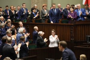 Ten pomysł przebija wszystkie obietnice mijającej kampanii. Polscy politycy mają silnego konkurenta